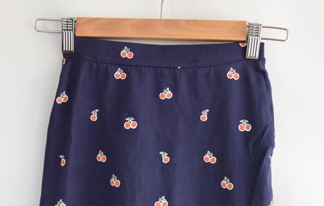 Sukně vel. 8 - 9 let, george,134