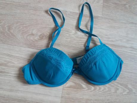 Podprsenka, c&a,75b