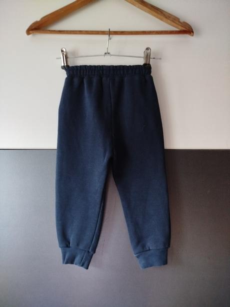 Tepláky zn. eslemix vel.104, 104