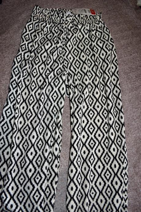 Vkusné nové dívčí kalhoty zara v.146, zara,146