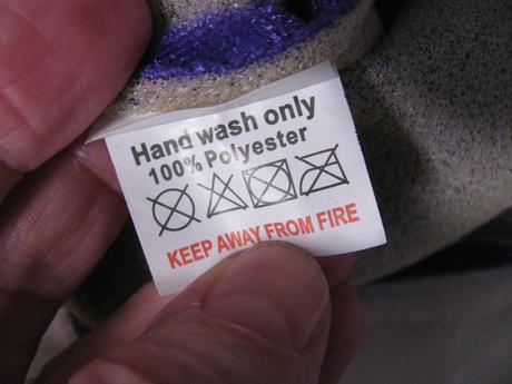 Vánoční fialová čepice s vločkami, 128