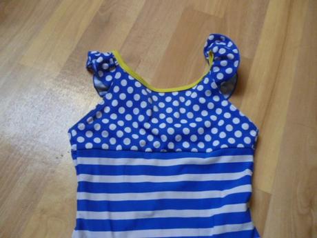 Pruhaté plavky vel. 6-7 f-f, f&f,122