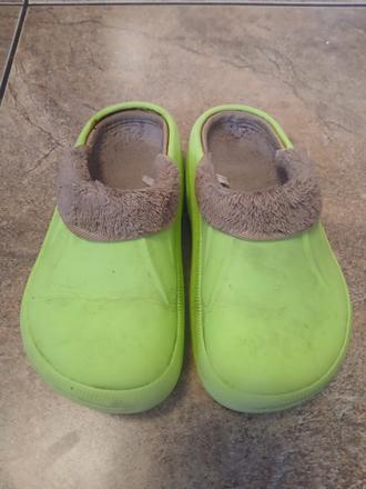 Zateplené plastové pantofle, vel. 27/28, 27