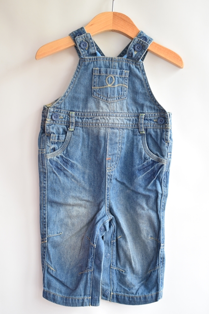 Džíny s laclem vel. 6 - 9 m, marks & spencer,74