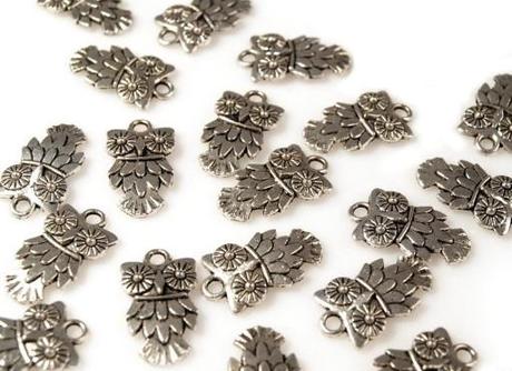 Kovový přívěsek mořský koník + kroužek, 