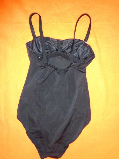 Luxusní černé jednodílné květované plavky, 36