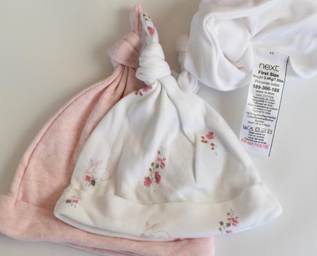Čepičky vel. first size, next,50