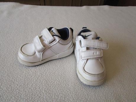 Pěkné tenisky nike, zapínání na suchý zip, č. 21, nike,21