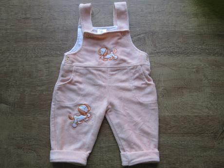 Kalhoty s laclem, 68