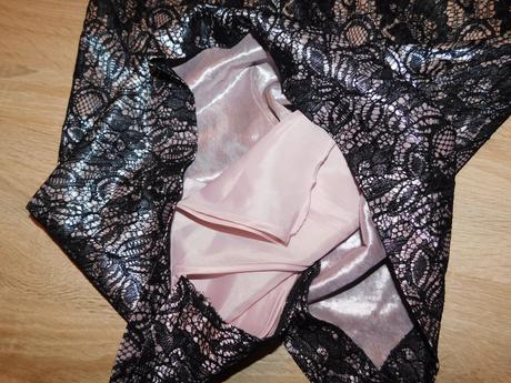 Dámská krajková sukně, 40