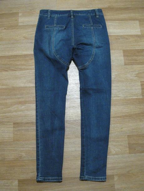 Džíny, 38