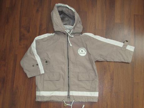 Přechodová bunda, 92