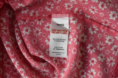 Šaty vel. 10let, matalan,140