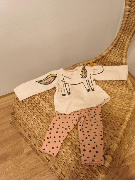 Komplet s jednorožcem, f&f,74