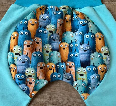 Tepláčky prdeláčky, 98