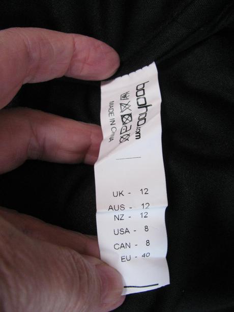 Společenská sukně pošitá měděnými flitry, 40