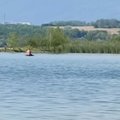 dnes koupacka se znamymi na jezere milad