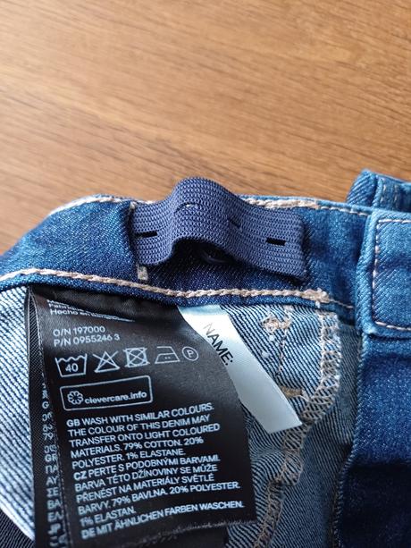 Riflové tříčtvrťáky, h&m,146