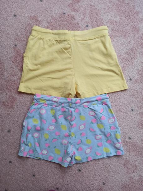 Bavlněné kraťasy vel. 140, sinsay,140