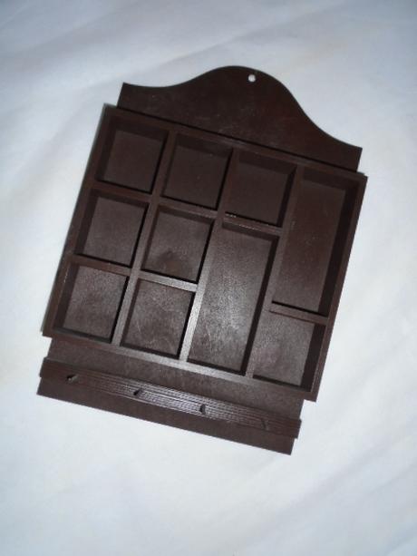 Skříňka na miniatury retro,