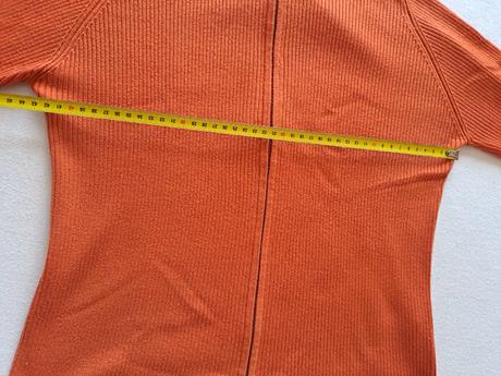 Moc příjemný svetřík, vel.m, m