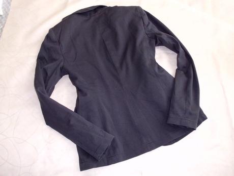 Úplet sako, esprit,m