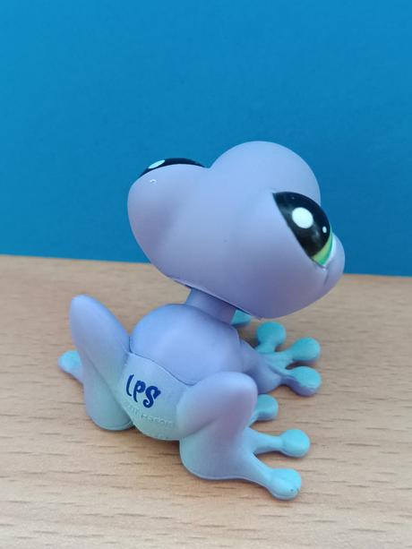 Lps fialová žabka,