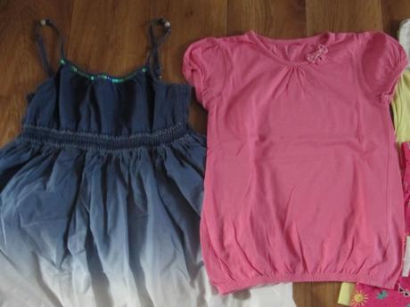 Balík oblečení na holčičku vel. 5-6 let, 104–116