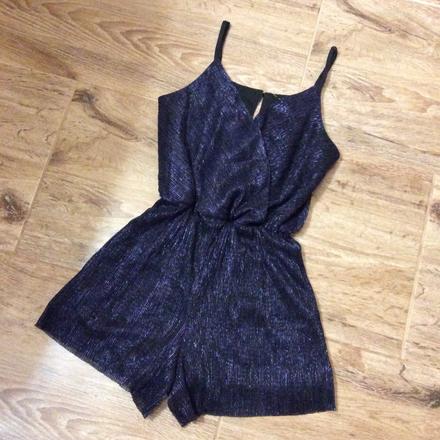 Lesklý slavnostní overal, new look,134