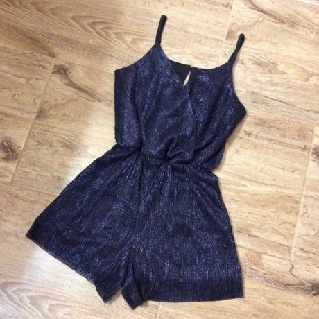 Lesklý slavnostní overal, new look,134