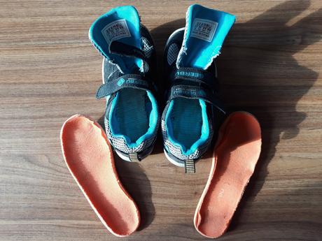 Tenisky se síťkou, 29