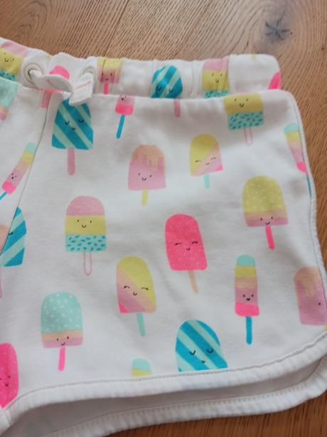 M&s kraťasky č.122, marks & spencer,122