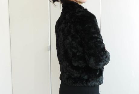 Kratky kabatek kozisek cerny vel. 34-36 h&m, h&m,36