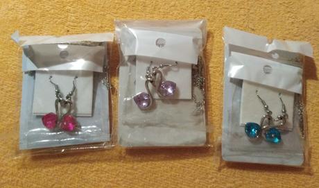 Nový set náušnice a řetízku s přívěskem labutě, swarovski