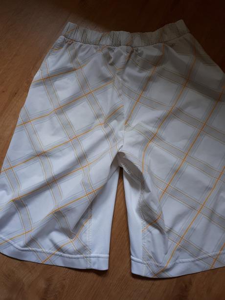 Šortky, kraťasy, plavky, nike,152