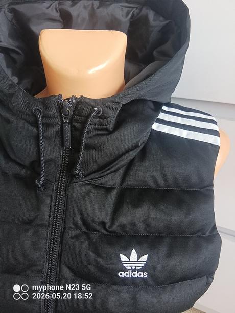 Vesta zn."adidas" vel."36" i trošku větší, adidas,36
