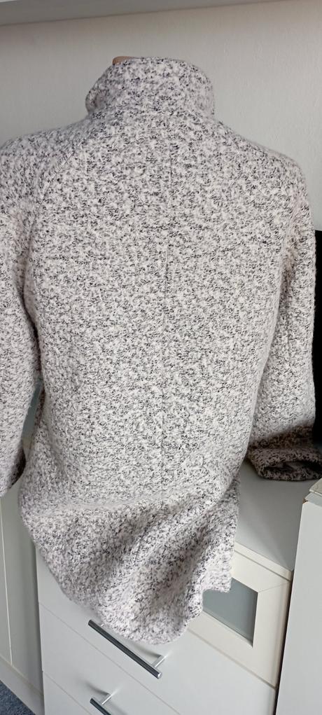 Kabát zn."h&m-l.o.g.g." vel."36", h&m,36