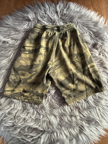 Kraťasy next, next,140