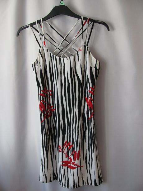 Letní mini šaty, 36