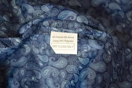 Oblek vel. 7 let, 122