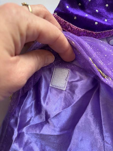 St4/ kostým shimmer&shine- v.5/6 let, 