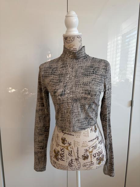 Teply kabat s koziskem oasis s + tricko bershka m, s