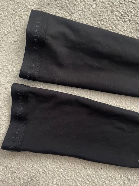 Sportovní funkční rukávy, vel. 116/134, 116