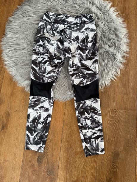 Legíny, decathlon,s