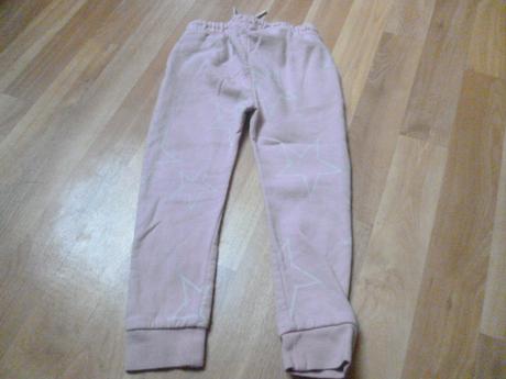 Hvězdičkové tepláky 4-5 m-s, marks & spencer,110