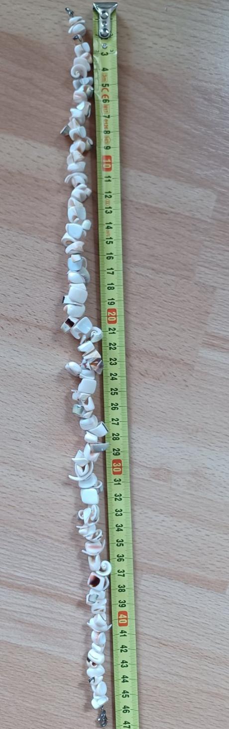 Náhrdelník z mušlí,