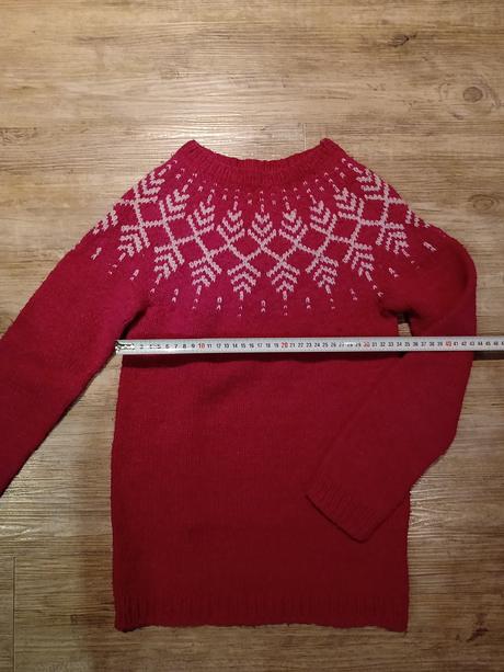 Dívčí svetr 75 vlna 9 let, 140