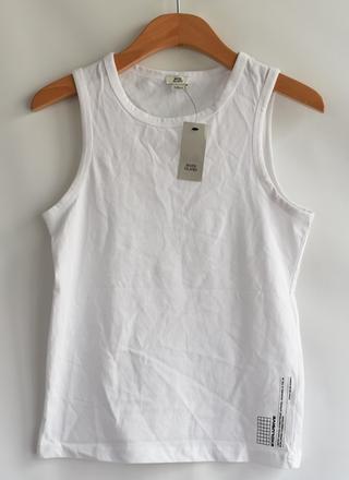 Tílko vel. 7 - 8 let, river island,128