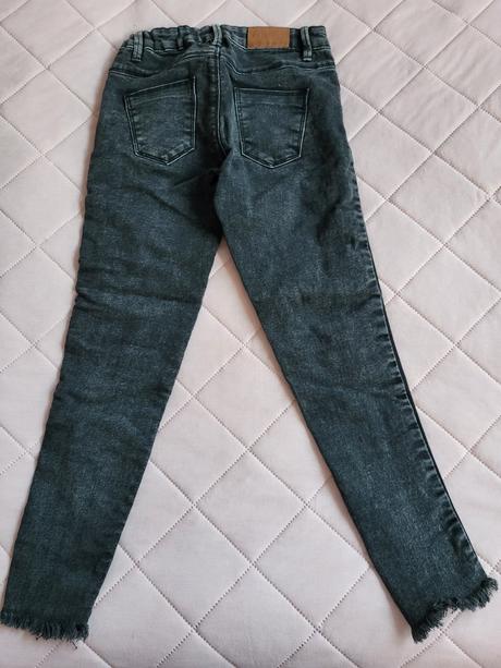 2_kalhoty reserved vel 140, reserved,140