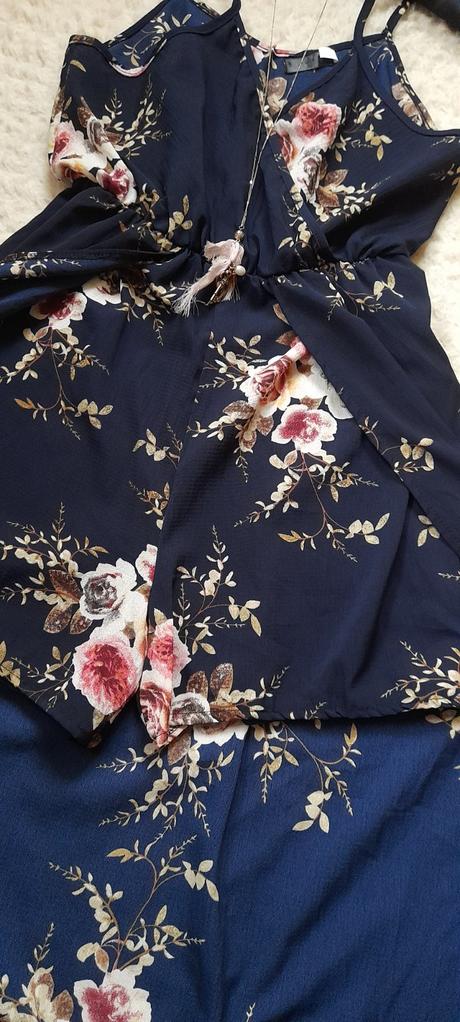 Květovaný krátký overal s vlečkou, xl